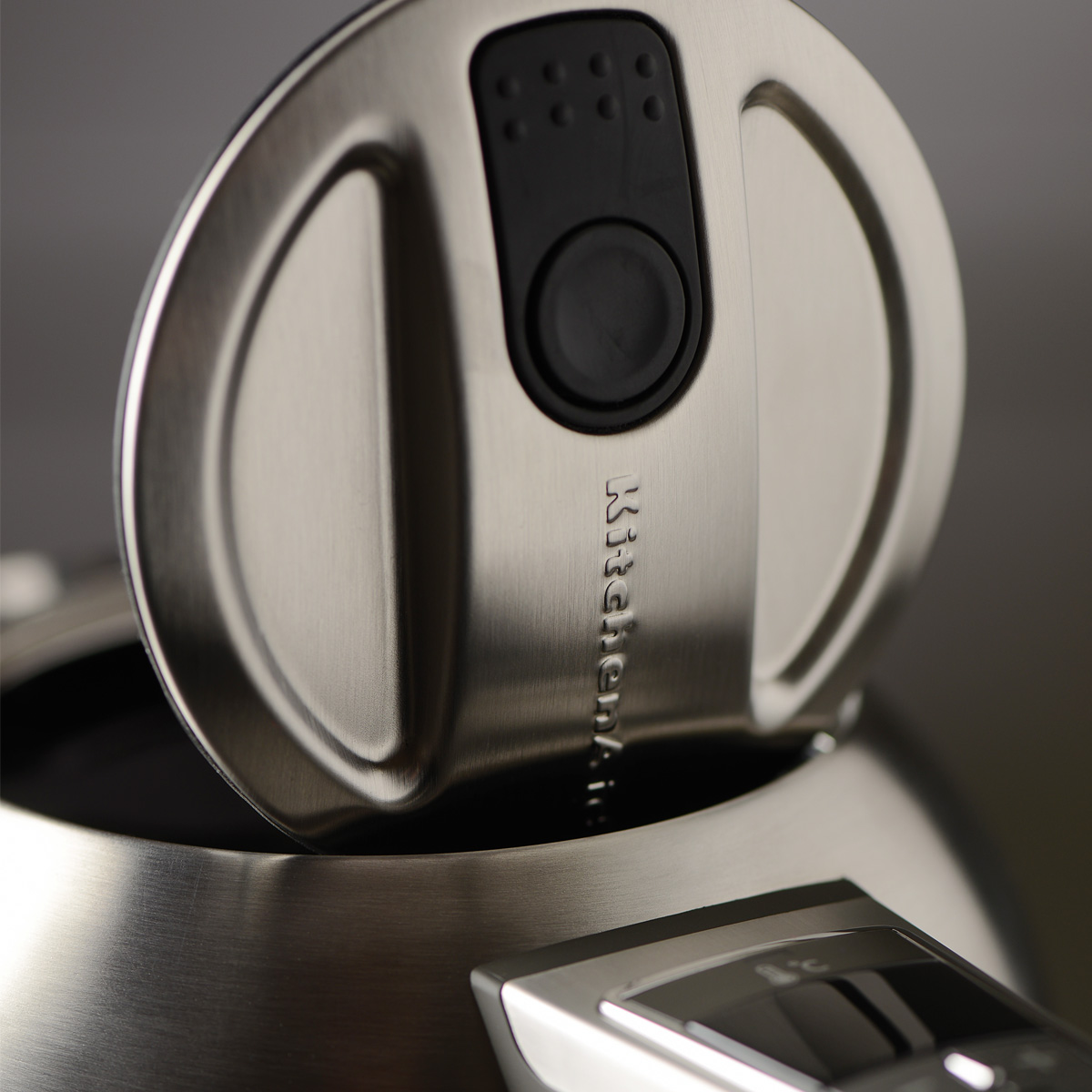 KitchenAid 5KEK1722ESX Kettle 1,7 l Restart