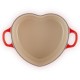 Le Creuset srce kaserola od livenog gvožđa, 20 cm, 1.9 l, Cerise Le Creuset srce kaserola od livenog gvožđa, 20 cm, 1.9 l, Cerise