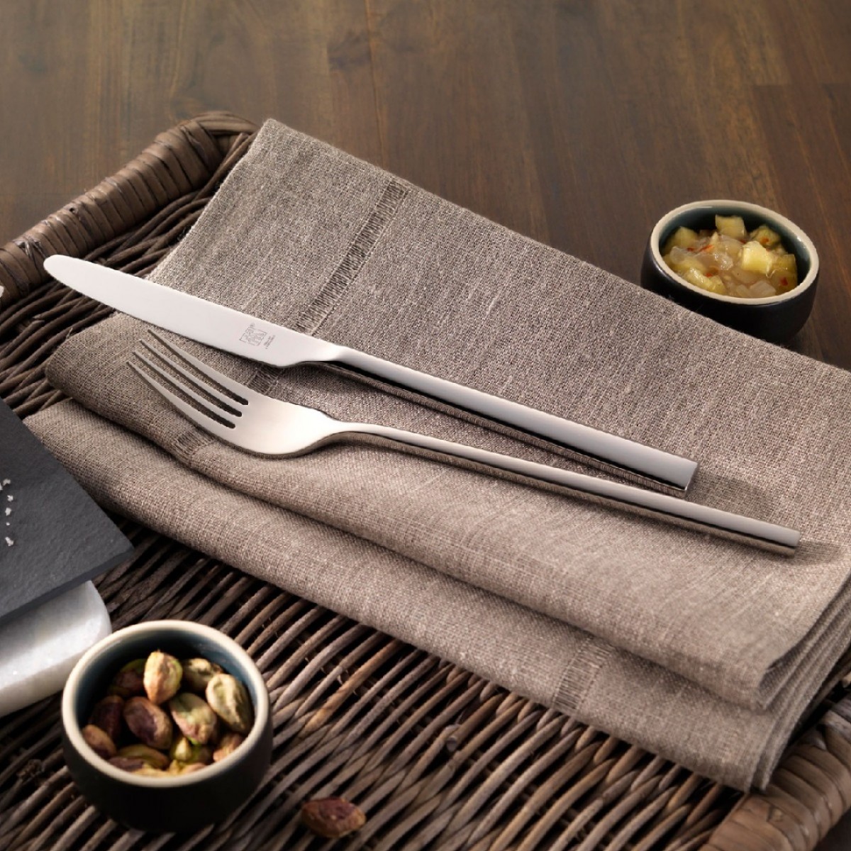 Zwilling Pribor Za Jelo 68 Komada - 1026441 Zwilling Pribor Za Jelo 68 Komada - 1026441