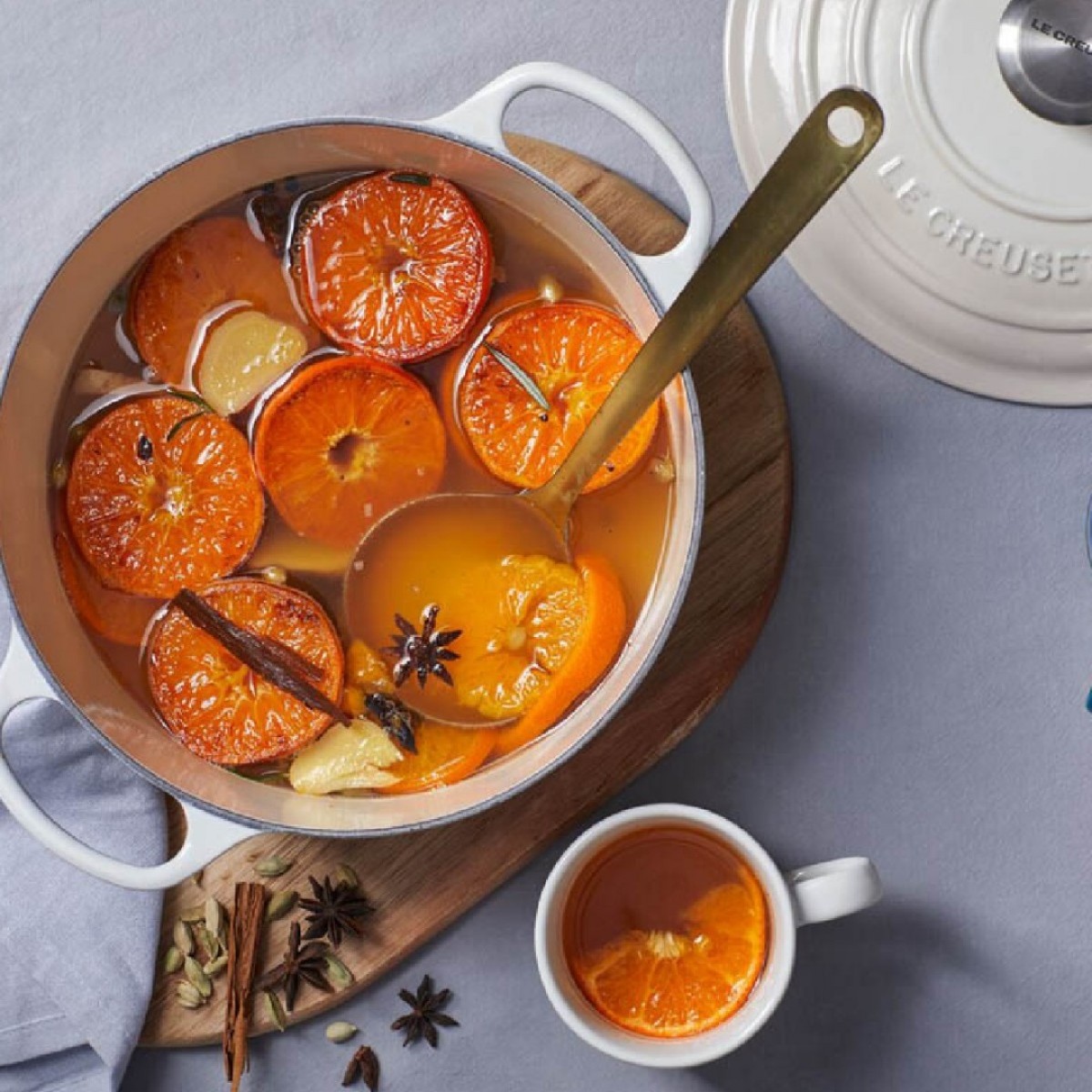 Le Creuset Okrugla Kaserola Od Livenog Gvožđa, 26Cm, 5.3 L Le Creuset Okrugla Kaserola Od Livenog Gvožđa, 26Cm, 5.3 L