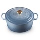 Le Creuset Okrugla Kaserola Od Livenog Gvožđa Sa Dugmetom U Boji Zlata, 28 Cm, 6.7 L Le Creuset Okrugla Kaserola Od Livenog Gvožđa Sa Dugmetom U Boji Zlata, 28 Cm, 6.7 L