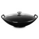 Le Creuset Vok Od Livenog Gvožđa Sa Staklenim Poklopcem , 36 Cm, 4.5 L Le Creuset Vok Od Livenog Gvožđa Sa Staklenim Poklopcem , 36 Cm, 4.5 L