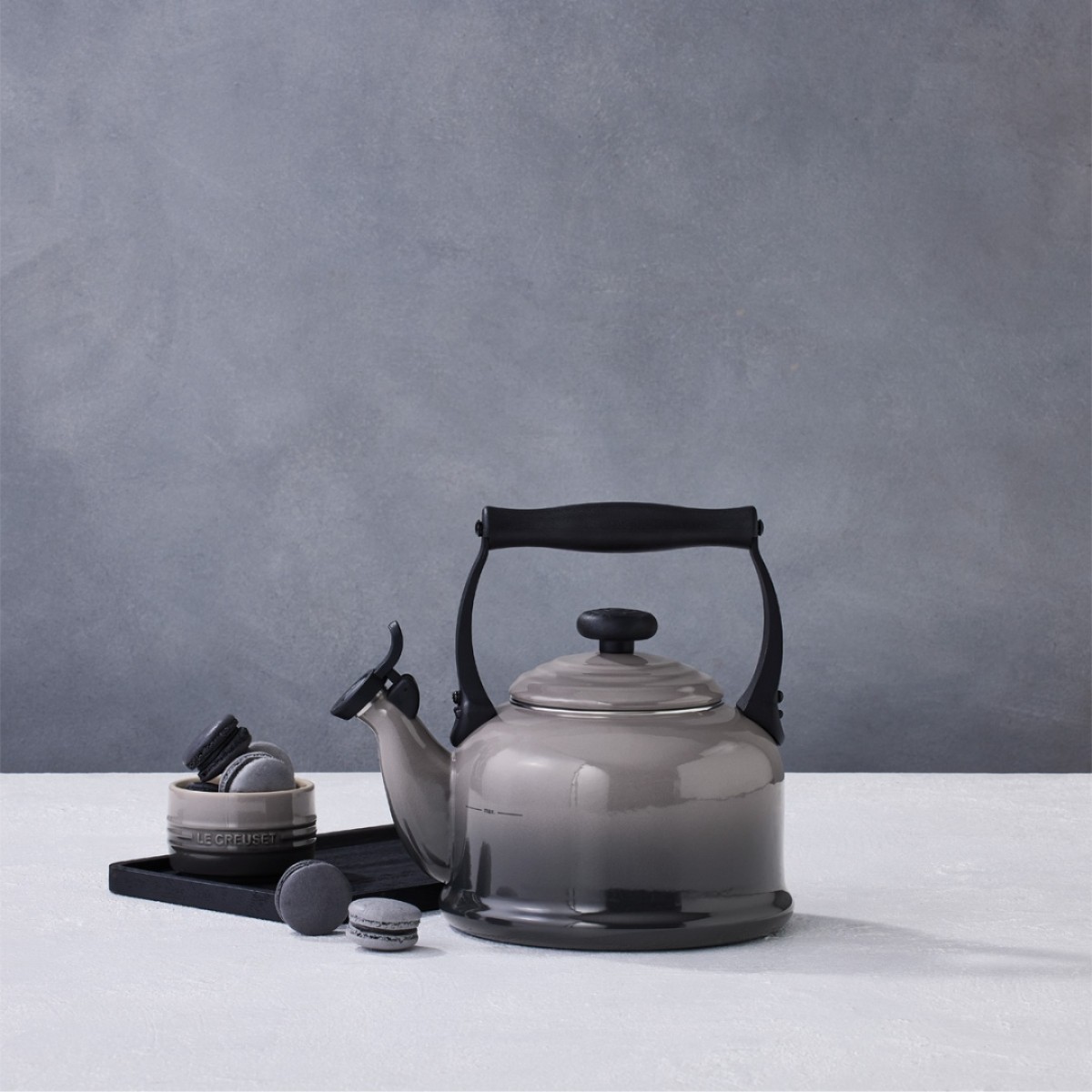 Le Creuset Čajnik Od Emajliranog Čelika, 21Cm, 2.1 L