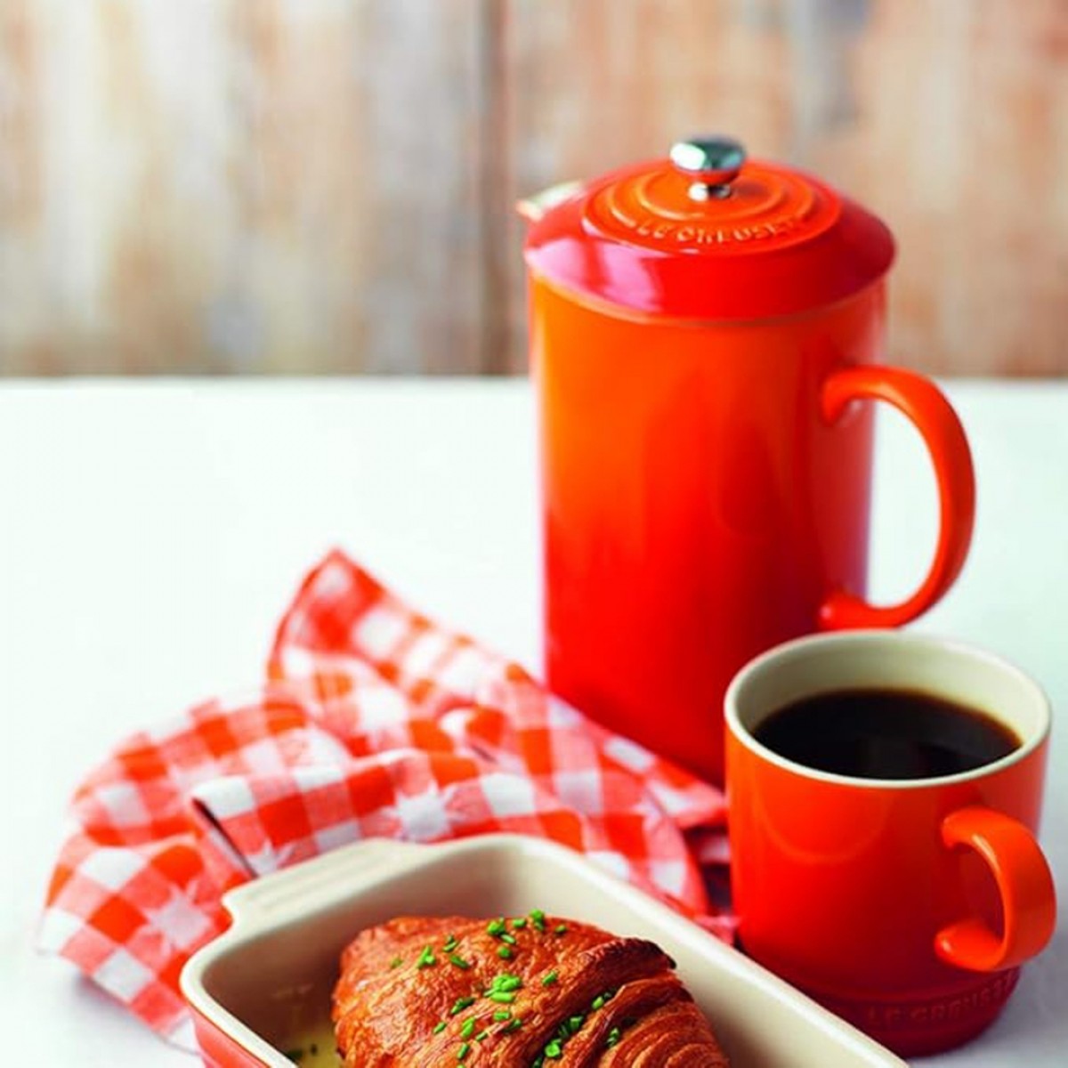 Le Creuset Keramički Bokal, 22 Cm, 1 L Le Creuset Keramički Bokal, 22 Cm, 1 L