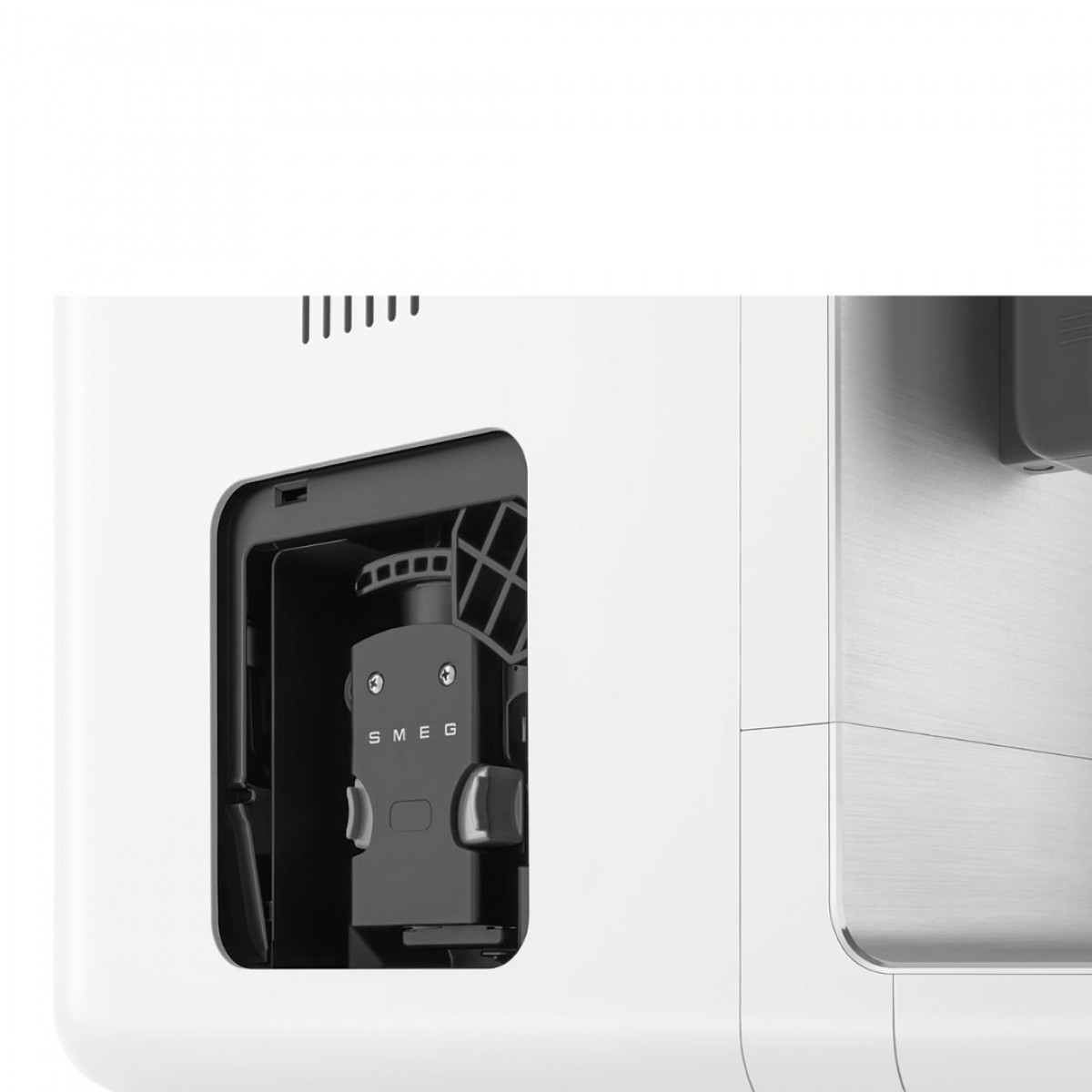 Smeg Bcc13Whmeu Automatski Aparat Za Espresso Sistemom Za Mleko