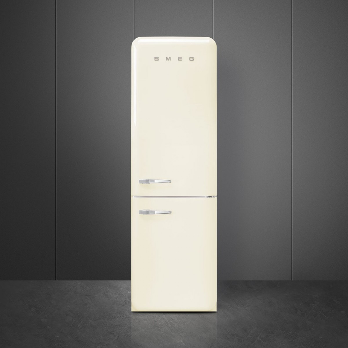 Smeg FAB32RCR5 kombinovani frižider