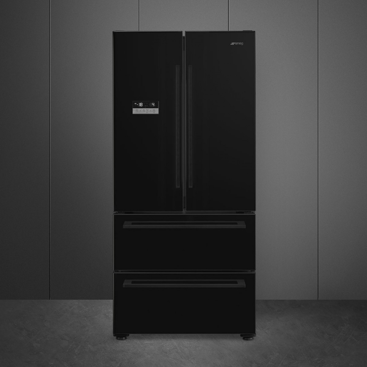 Smeg FQ55FNDE kombinovani frižider 